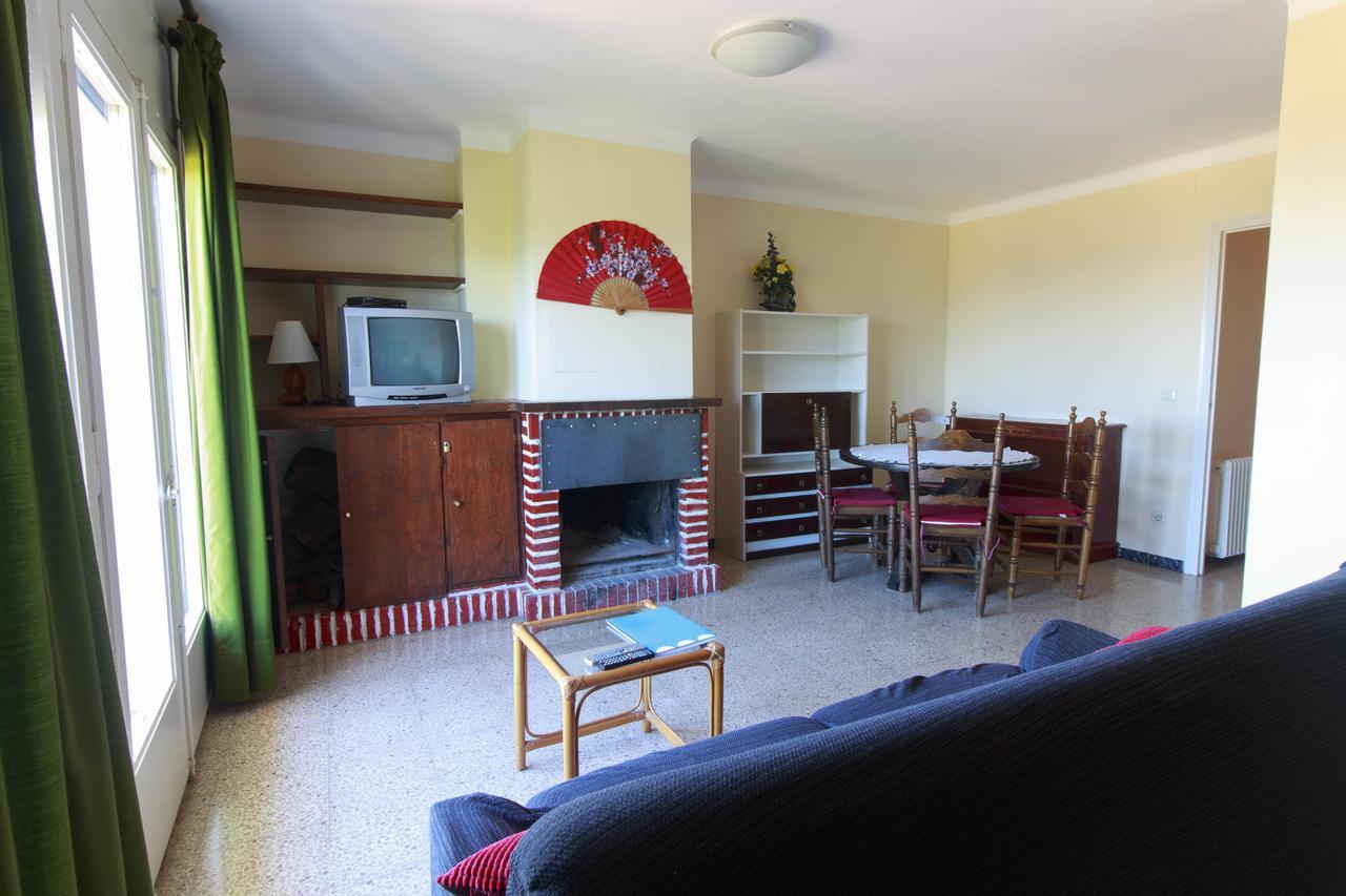 Ca La Conxita Hostal & Restaurante Hotel La Vajol Luaran gambar